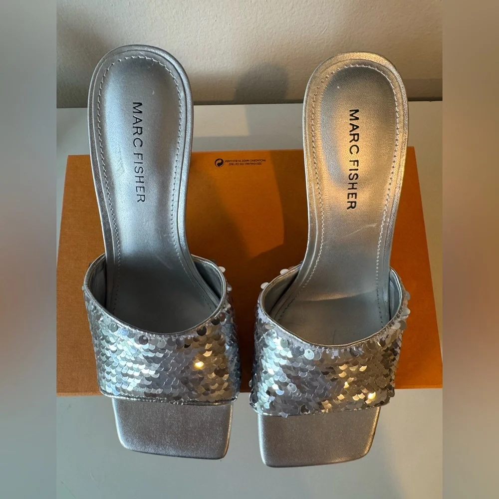Marc Fisher Silver Metallic Sequin Heels - Picture 5 of 9